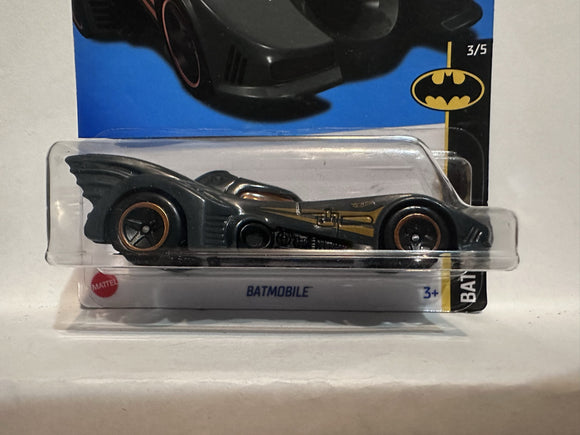 Black Batmobile Batman 3/5 103/250 HKG99 2021 Hot Wheels Diecast Car