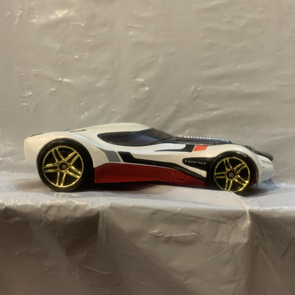 White HW40 Hot Wheels Loose Diecast Car 1/64 HK