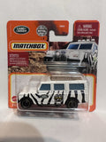 White Zebra Africa 1966 Land Rover Gen II 45/100 HFR76 2021 Matchbox Diecast Car