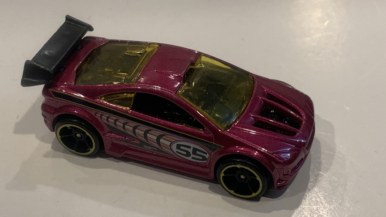 Purple Asphalt Assault C2737 Hot Wheels Toy Diecast Car GwynnSportscards