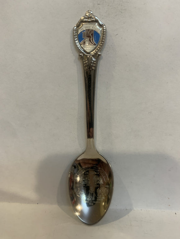 The Tree House Redwood Highway California Souvenir Spoon