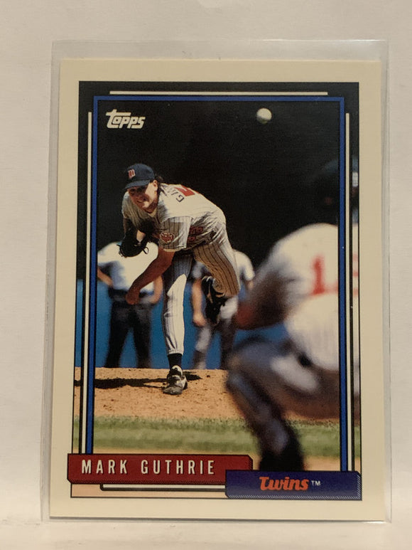#548 Mark Guthrie Minnesota Twins 1992 Topps Baseball Card