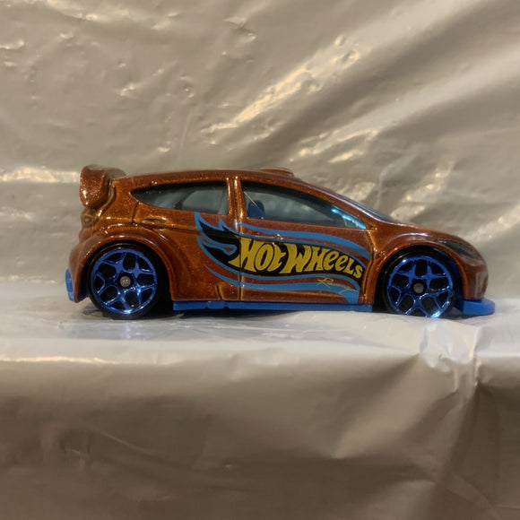 Brown '12 Ford Fiesta Hot Wheels Loose Diecast Car 1/64 HO