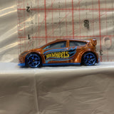 Brown '12 Ford Fiesta Hot Wheels Loose Diecast Car 1/64 HO