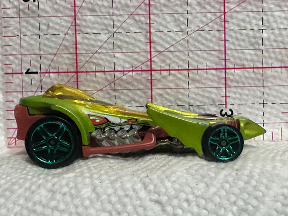 Yellow Preying Menace Hot Wheels Diecast Car