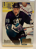 #7 Anatoli Semenov Anaheim Ducks 1994-95 Fleer Ultra Hockey Card