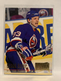 #128 Benoit Hogue New York Islanders 1994-95 Fleer Ultra Hockey Card