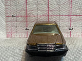 Gold Mercedes 380 Sel Yatming Diecast Car