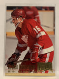#61 Vladimir Konstantinov Detroit Red Wings 1994-95 Fleer Ultra Hockey Card