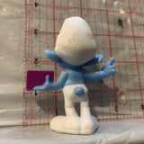 Brainy Smurf peyo 2013 Mcdonalds Smurfs Toy Figure Action Figure AA8