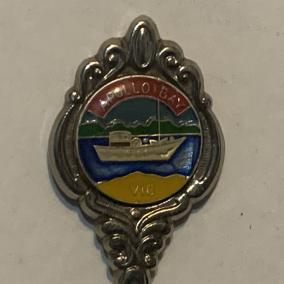 Apollo Bay Victoria Australia collectable Souvenir Spoon PJ