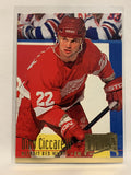 #58 Dino Ciccarelli Detroit Red Wings 1994-95 Fleer Ultra Hockey Card