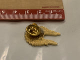 Canada Native Chief Headress Lapel Hat Pin DE