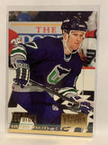 #88 Ted Drury Hartford Whalers 1994-95 Fleer Ultra Hockey Card