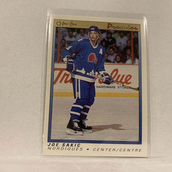 #102 Joe Sakic Quebec Nordiques   1991-92 O-Pee-Chee Hockey Card A2T