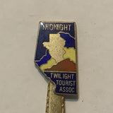 Midnight Twilight Tourist Assocation Alberta collectable Souvenir Spoon PO