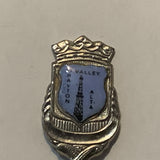 Drayton Valley Alberta Oil Derrick collectable Souvenir Spoon PP