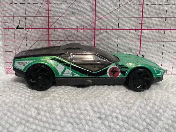 Green La Fasta 2008 Hot Wheels Diecast Car
