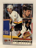#227 Jyrki Lumme Vancouver Canucks 1994-95 Fleer Ultra Hockey Card