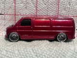 Red 2000 Chevrolet Express Van  Maisto Diecast Car