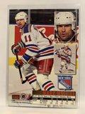 #140 Mark Messier New York Rangers 1994-95 Fleer Ultra Hockey Card