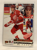 #67 Steve Yzerman Detroit Red Wings 1994-95 Fleer Ultra Hockey Card
