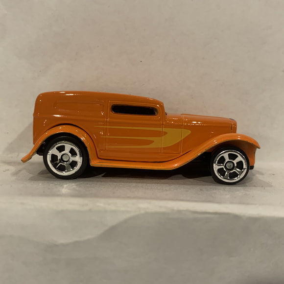 Orange 1932 Ford  Maisto Diecast Car DD