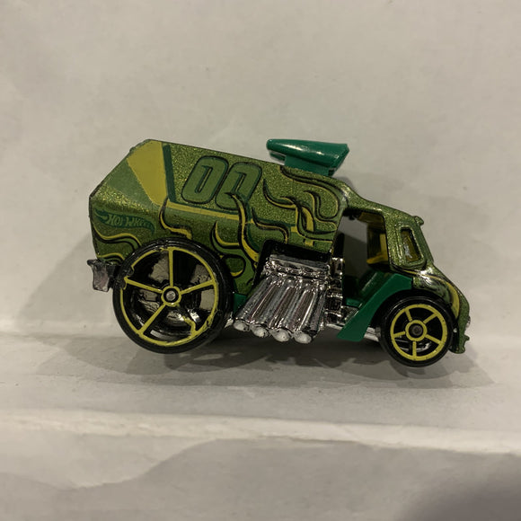 Green C2761 Hot Rod Van Hot Wheels Diecast Car DD