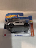 White GMC Hummer EV HW Hot Trucks 3/10 116/250 HKJ00 2021 Hot Wheels Diecast Car