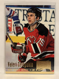 #124 Valeri Zelepukin New Jersey Devils 1994-95 Fleer Ultra Hockey Card