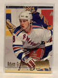 #137 Adam Graves New York Rangers 1994-95 Fleer Ultra Hockey Card