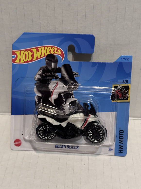 White Ducati DesertX HW Moto 1/5 67/250 HKG32 G1 2021 Hot Wheels Diecast Car