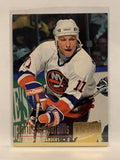 #129 Darius Kasparaitis New York Islanders 1994-95 Fleer Ultra Hockey Card