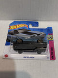 Blue DMC Delorean HW The 80s 8/10 101/250 HKG84 2021 Hot Wheels Diecast Car