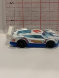 White Super Blitzen 2010 Hot Wheels Toy Diecast Car