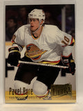 #222 Pavel Bure Vancouver Canucks 1994-95 Fleer Ultra Hockey Card