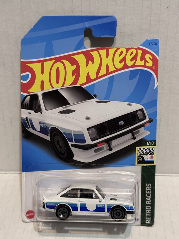 White Ford Escort RS2000 Retro Racers 1/10 4/250 HKG25 2021 Hot Wheels Diecast Car