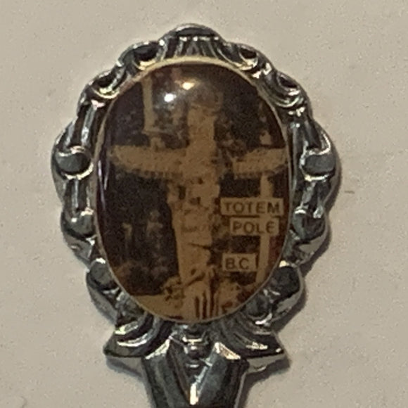 Totem Pole BC collectable Souvenir Spoon PY