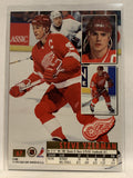 #67 Steve Yzerman Detroit Red Wings 1994-95 Fleer Ultra Hockey Card