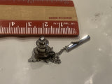 Maple Leaf Tie Tac Lapel Hat Pin DN