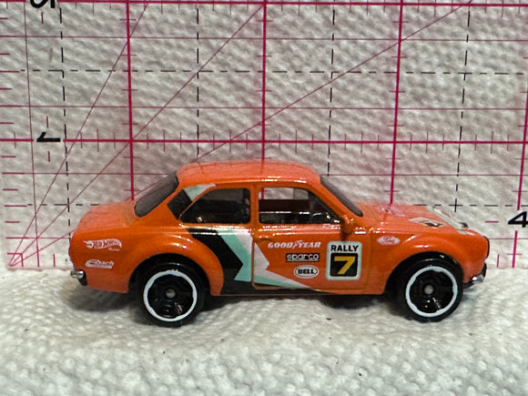 Orange '70 Ford Escort RS1600 2014 Hot Wheels Diecast Car