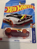 White Fast Fish HW Speed Team 2/5 47/250 HCX67 2021 Hot Wheels Diecast Car
