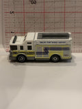 White Dallas Fort Worth Airport Fire Engine Hazard Squad Matchbox Toy Diecast Car