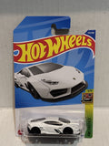 White LB-Works Lamborghini Huracan Coupe HW Exotics 3/10 172/250 HCT97 2021 Hot Wheels Diecast Car