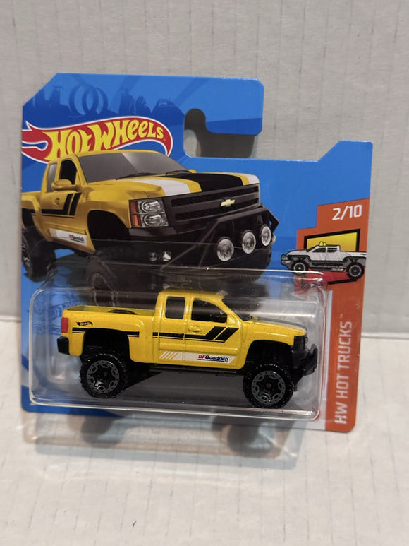 Yellow Chevy Silverado Off Road 2/10 185/250 GTC06 2018 Hot Wheels Diecast Car