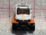 White Emergency Services 4X4 Scrambulance CFW77 MB989 2014 Matchbox Diecast Car