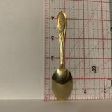 Yellow Daisy Flower Collectable Souvenir Spoon DL