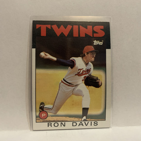 #265 Ron Davis Minnesota Twins 1986 Topps Baseball Card IG
