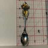 Alberta Wildlife Park Bear Giraffe Collectable Souvenir Spoon DM
