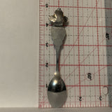 Alberta Wildlife Park Bear Giraffe Collectable Souvenir Spoon DM